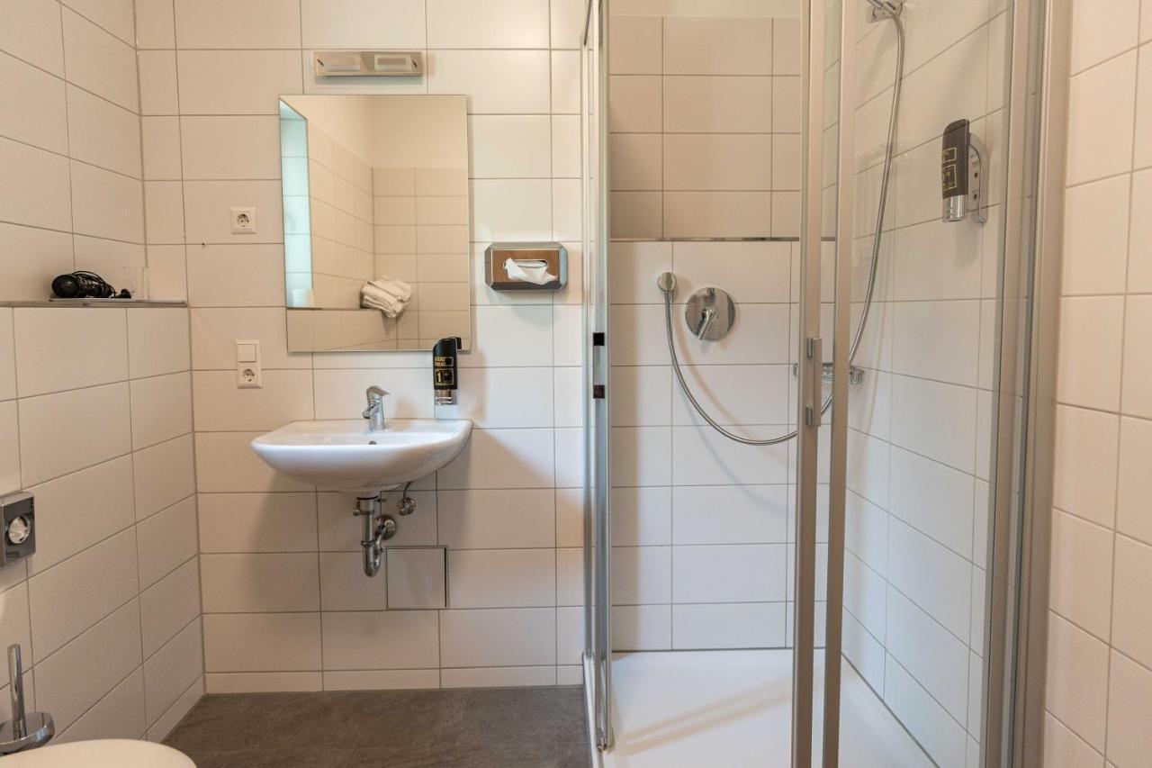 Hotel Am Roemerplatz Ουλμ Εξωτερικό φωτογραφία