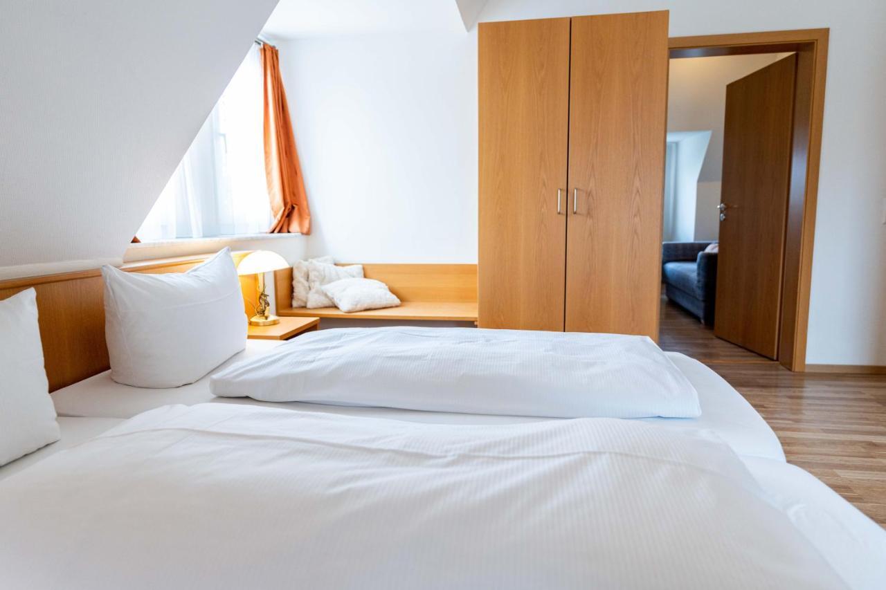 Hotel Am Roemerplatz Ουλμ Εξωτερικό φωτογραφία