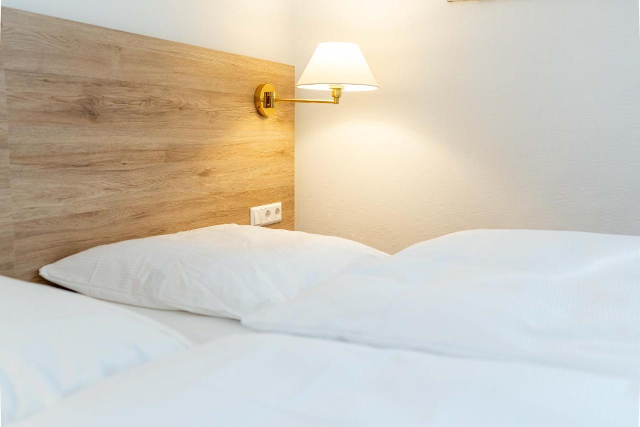 Hotel Am Roemerplatz Ουλμ Εξωτερικό φωτογραφία